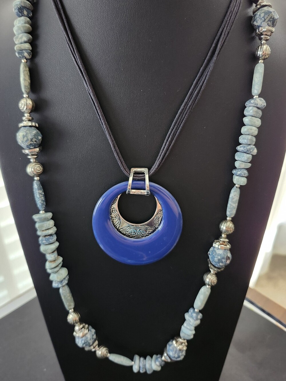Coldwater Creek Pendant Necklace Blue